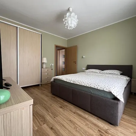 Lara Apartment